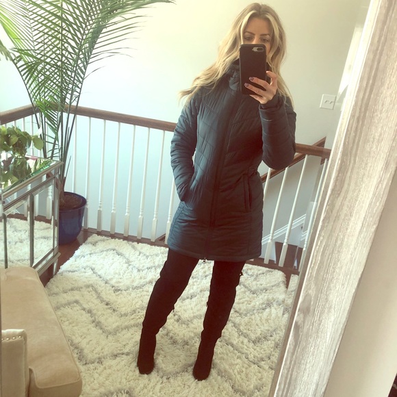 Columbia Jackets & Blazers - Columbia down feather warm coat XS